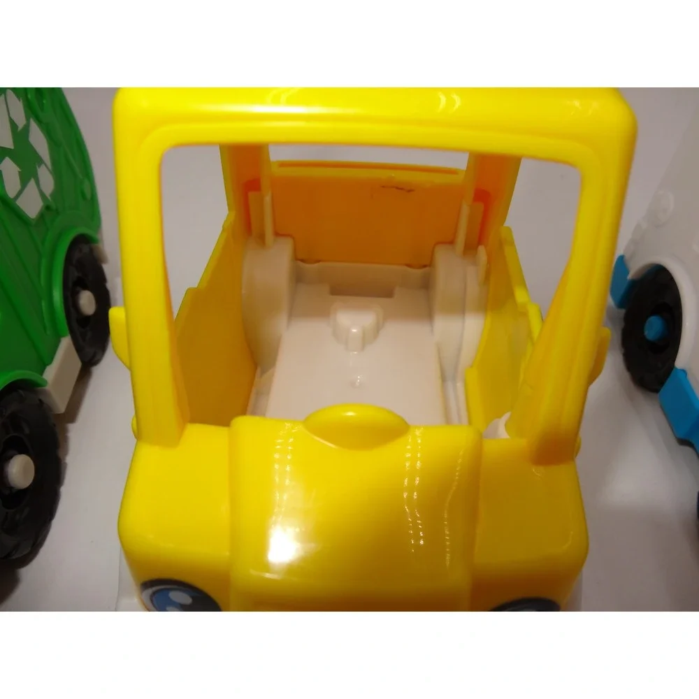 Fisher Price Little People Vehicle Lot of 5 Cars and 3 Figures Multi